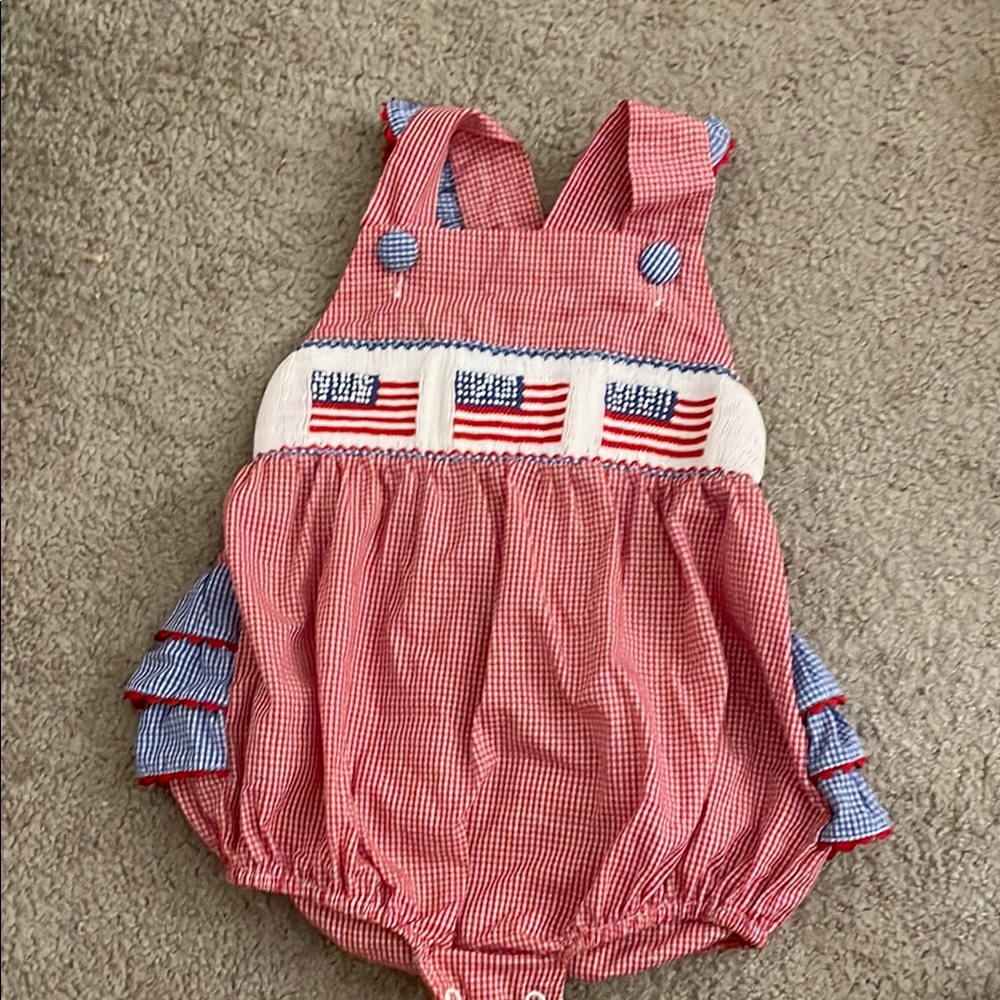 Patriotic smocked flag bubble size 2T